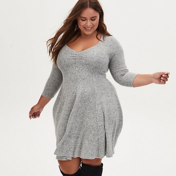 torrid Dresses & Skirts - Torrid Super Soft Plush Sweetheart Neck Fluted Drs